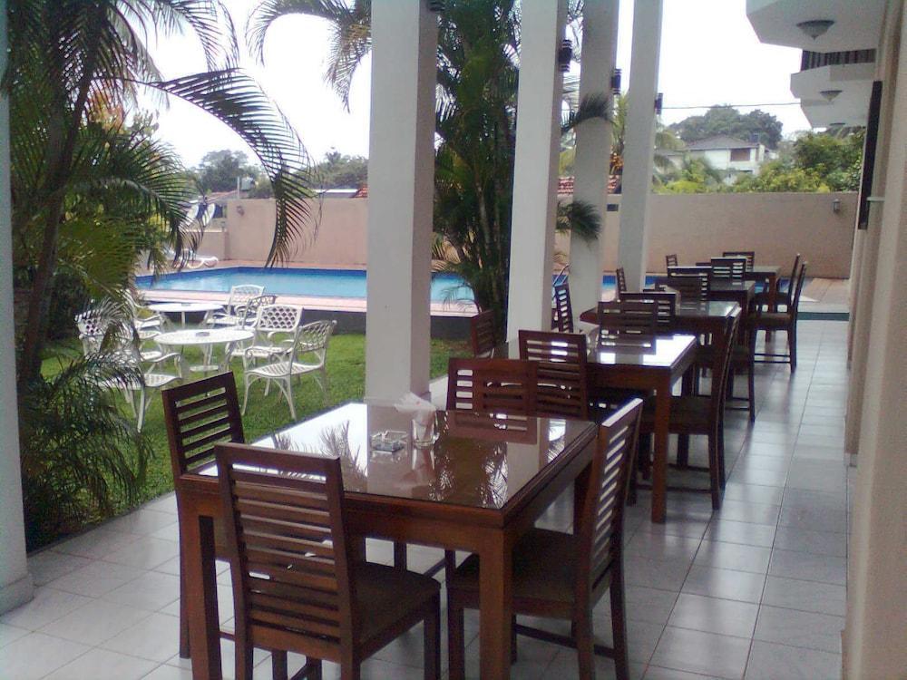 Grand 7 Hotel Thalawathugoda Talawatugoda المظهر الخارجي الصورة