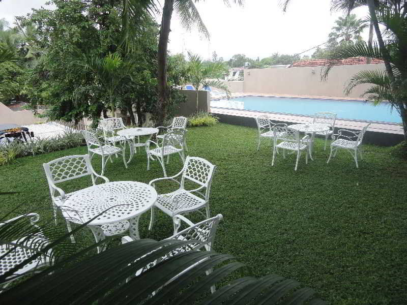 Grand 7 Hotel Thalawathugoda Talawatugoda المظهر الخارجي الصورة